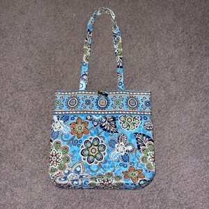 Vera Bradley tote bag